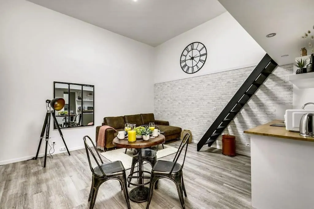 Amazing Loft 4P- Republique Apartment Paris 0*,  France